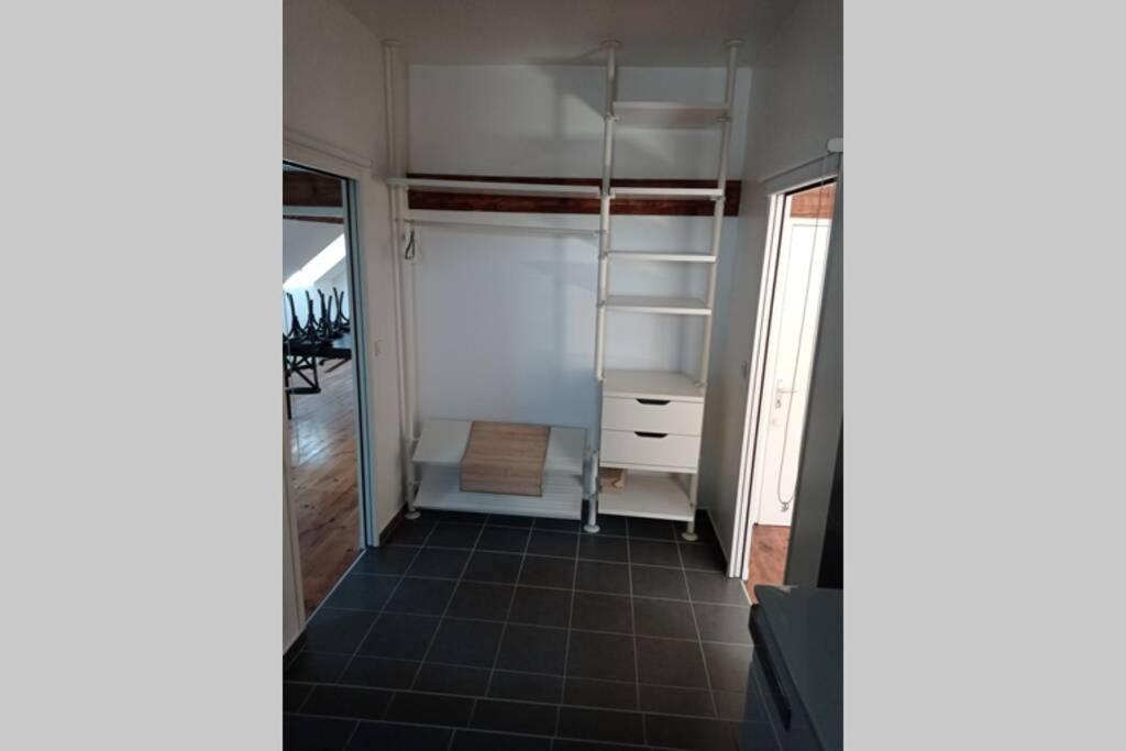 Appartement Moderne Et Lumineux Brive-la-Gaillarde Exteriör bild