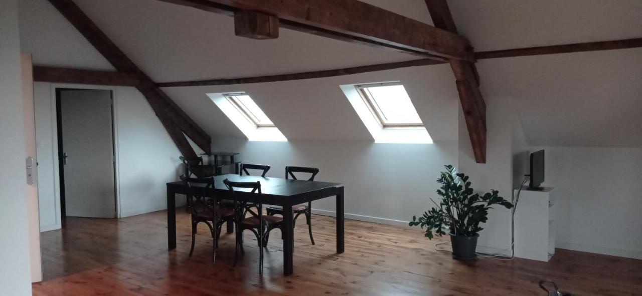 Appartement Moderne Et Lumineux Brive-la-Gaillarde Exteriör bild
