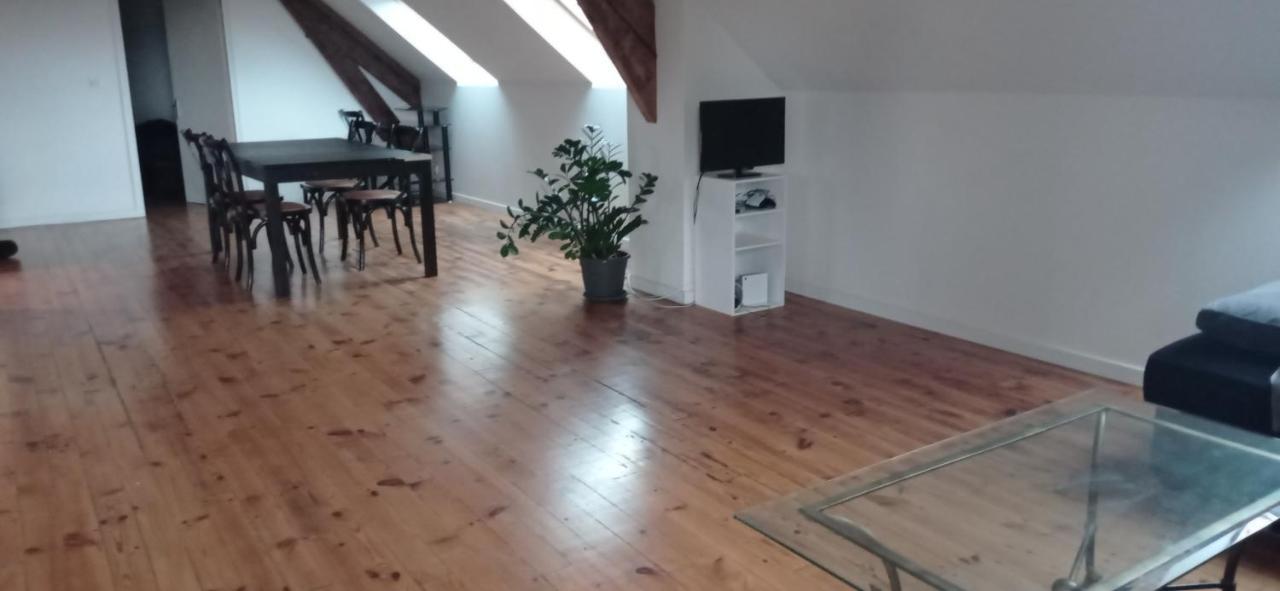 Appartement Moderne Et Lumineux Brive-la-Gaillarde Exteriör bild